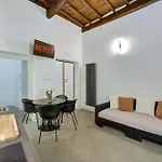 Navona Charme Apartment Rome