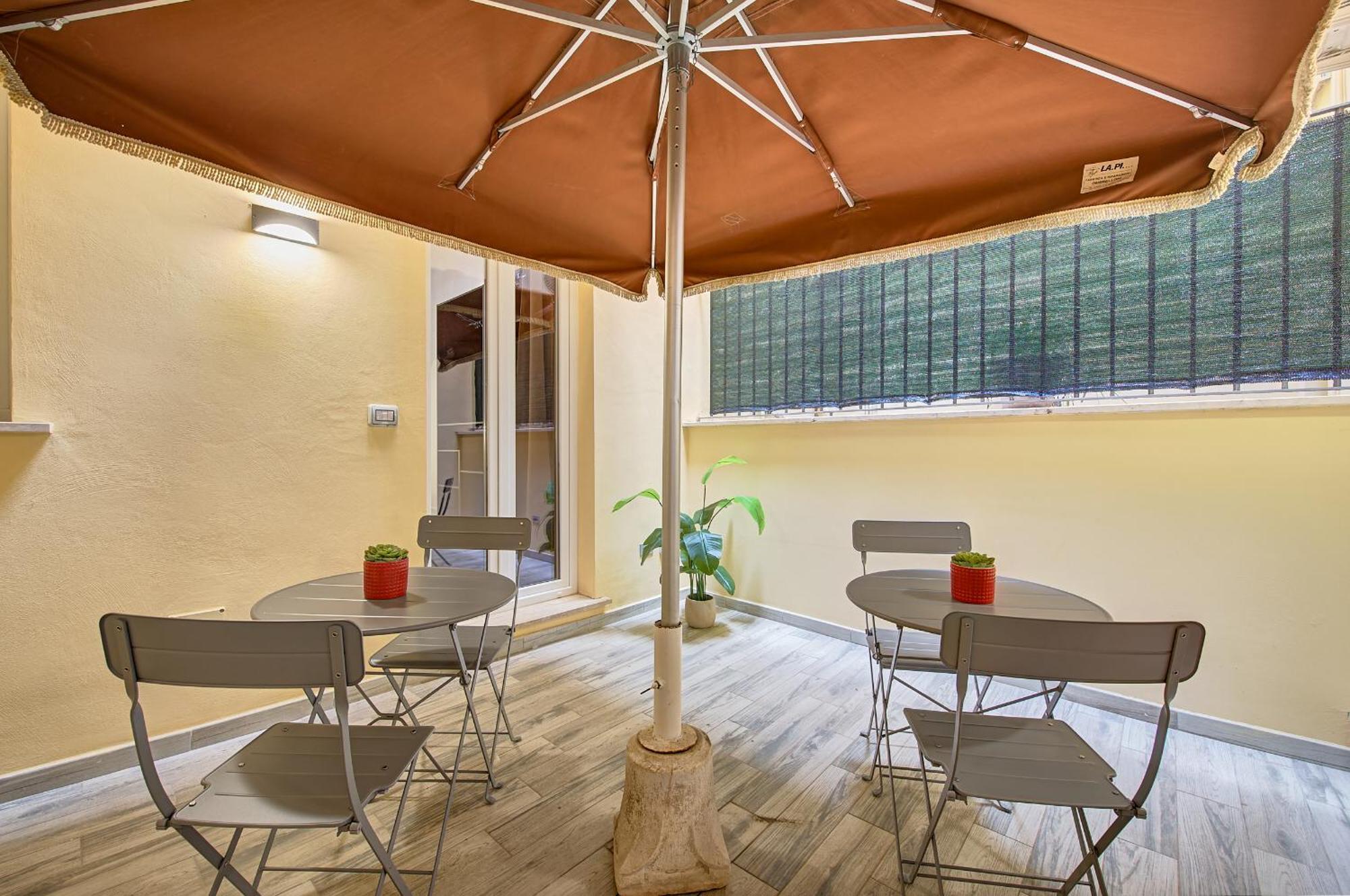 Navona Charme Apartment *